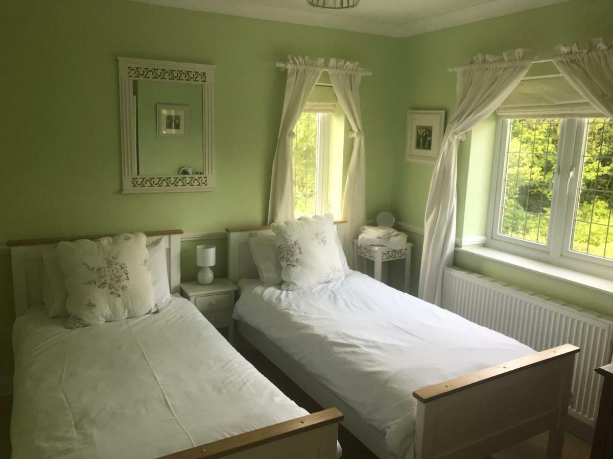West Tyning Bed and Breakfast Bitton Eksteriør billede